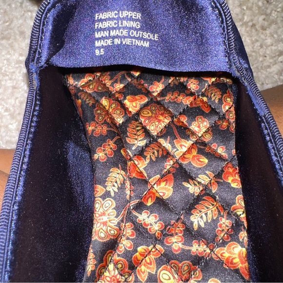 Birdies shoes Woman’s size 9.5 Navy Blue Velvet Starlings - Picture 2 of 13